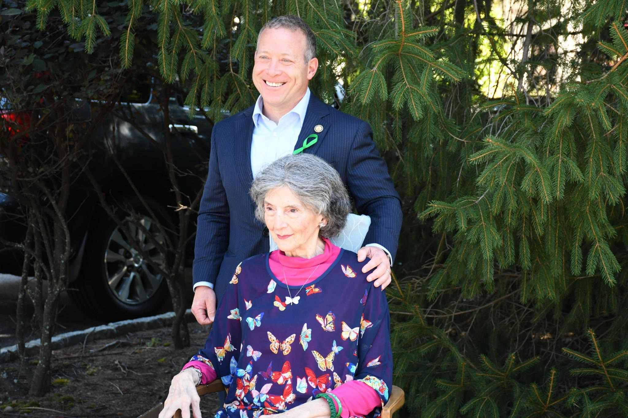 PHOTO RELEASE: Gottheimer Attends Unveiling of “Joan’s Joy Legacy Lane” in Honor of Joan D’Alessandro