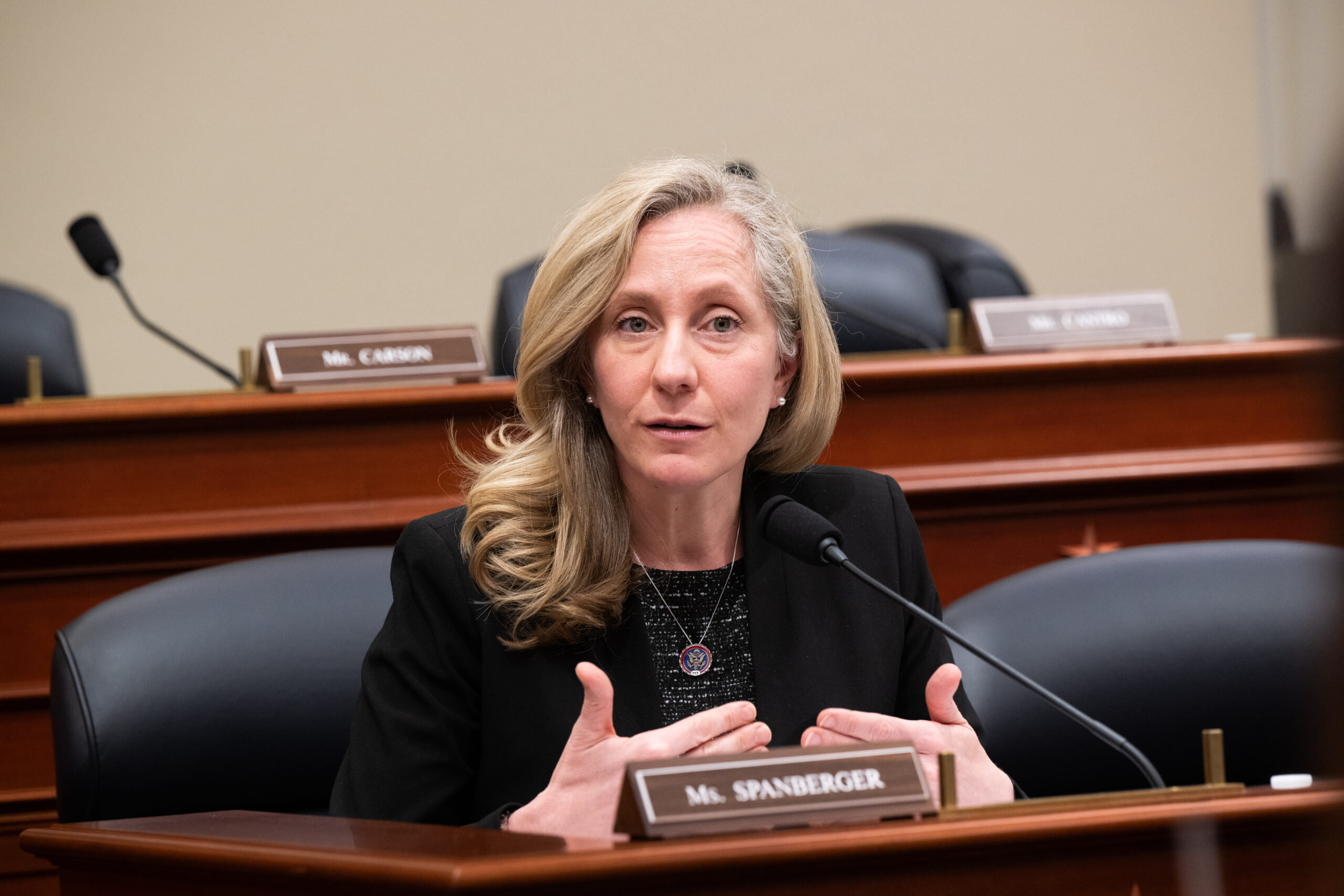 Spanberger Urges Health Insurers to Fully Cover Birth Control, As